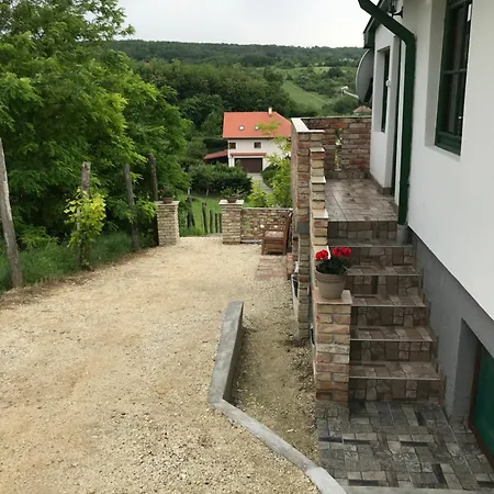 Kolepcsos Vendeghaz
