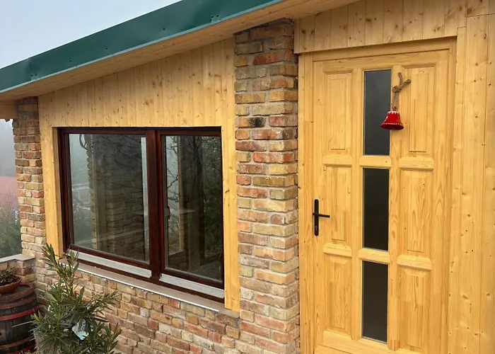 בית נופש Kolepcsos Vendeghaz Nyúl