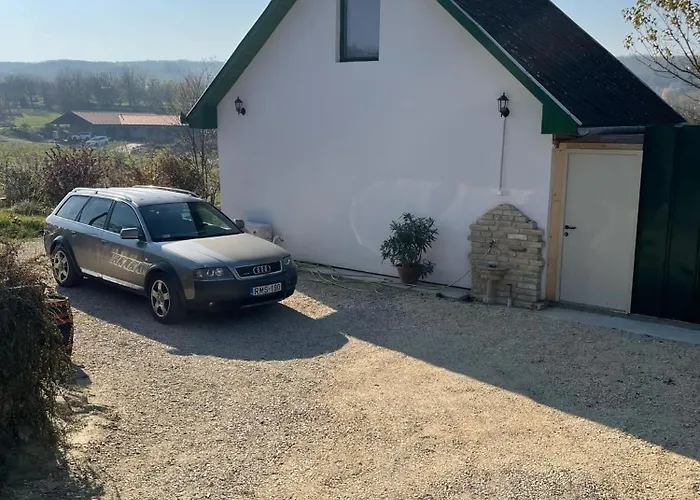 Kolepcsos Vendeghaz *