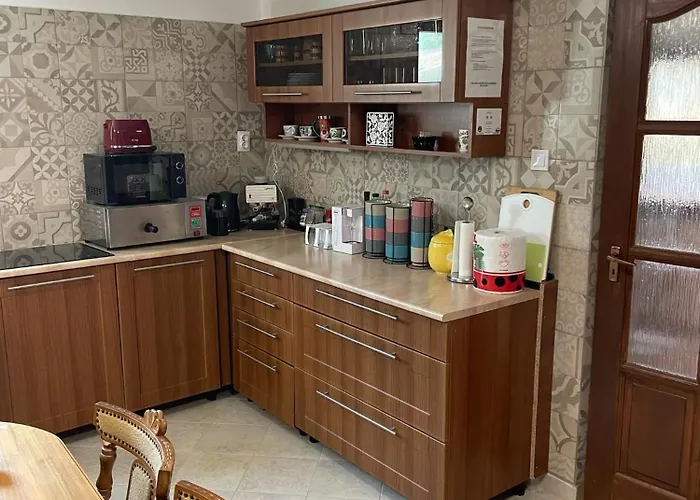 Kolepcsos Vendeghaz בית נופש Nyúl